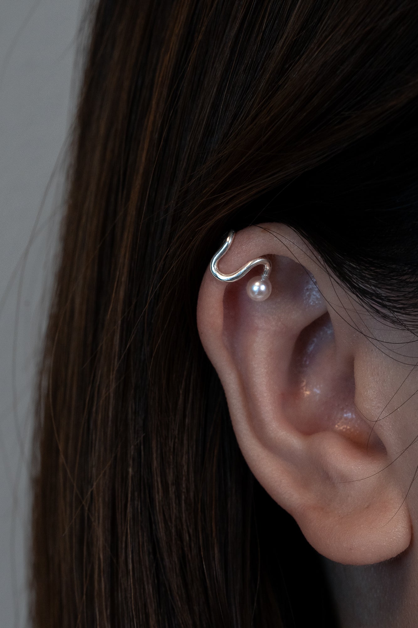 Hooked Light Ear Cuff
