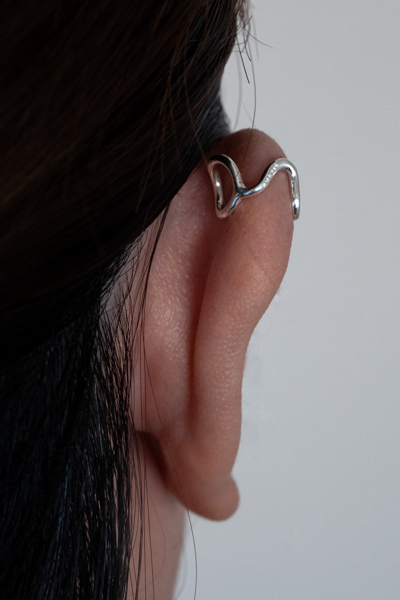 Hooked Light Ear Cuff