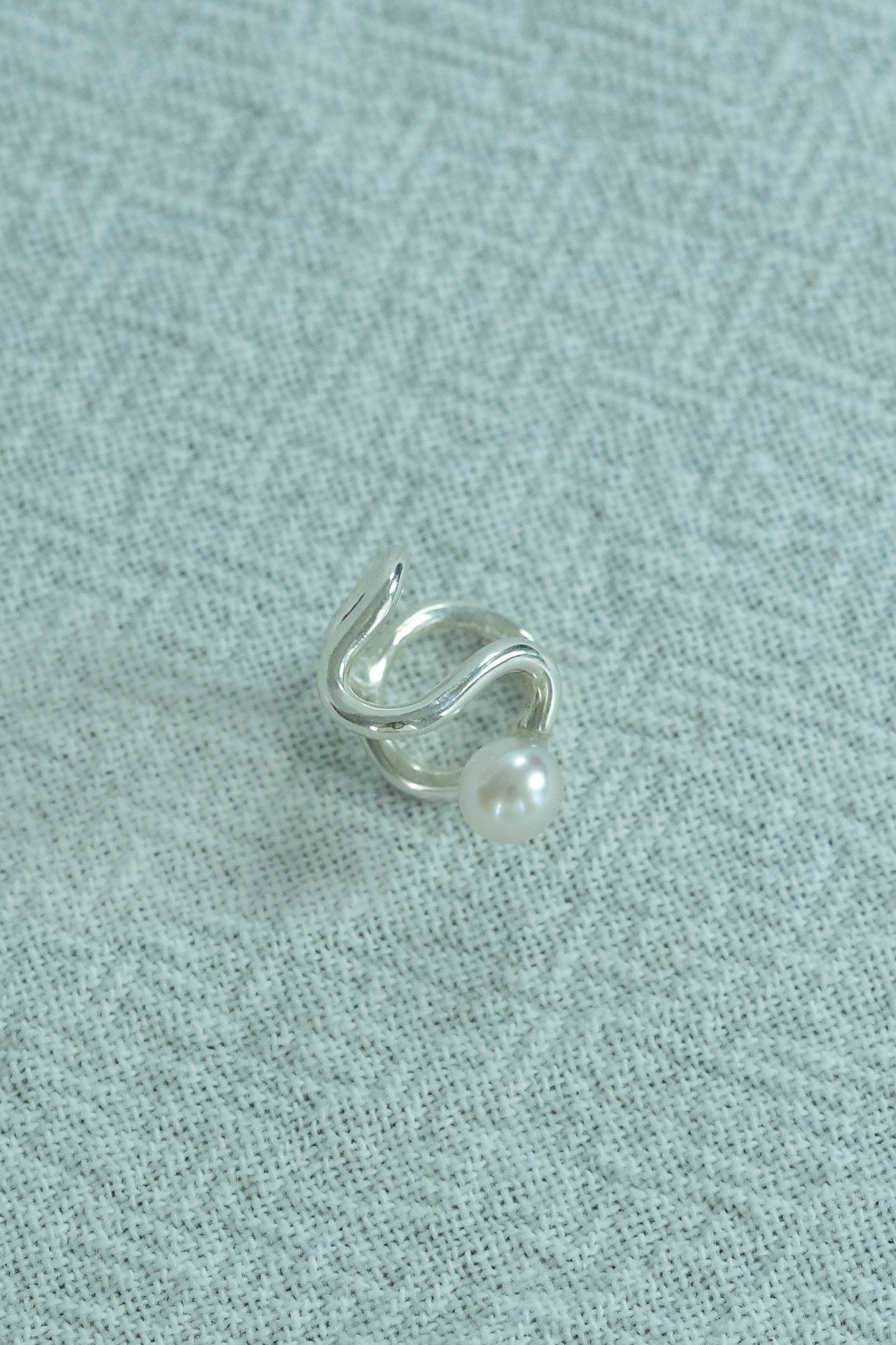 Hooked Light Ear Cuff