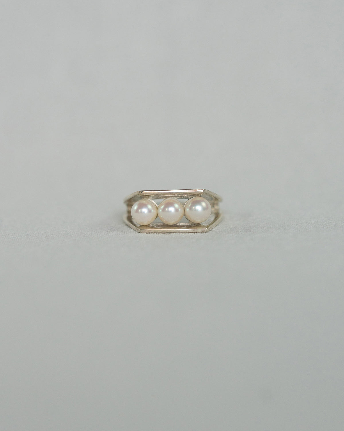Axis Three Ring#006