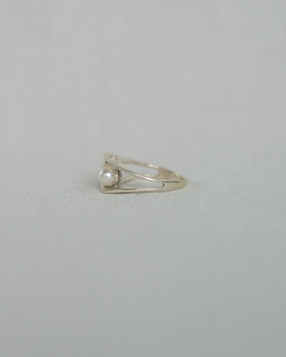 Axis Three Ring#006