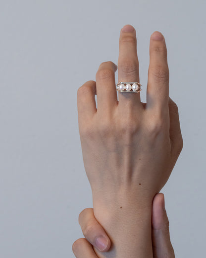 Axis Three Ring#006