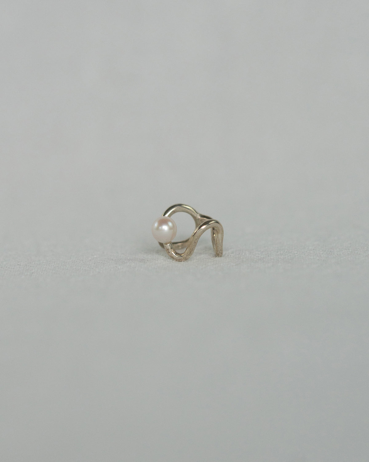 Hooked Light Ear Cuff#004