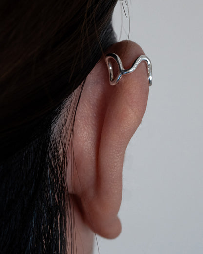 Hooked Light Ear Cuff#004