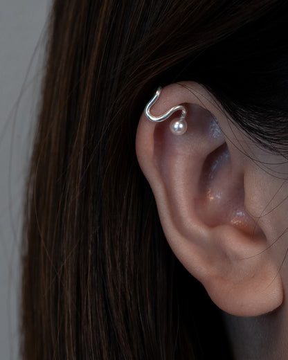 Hooked Light Ear Cuff#004
