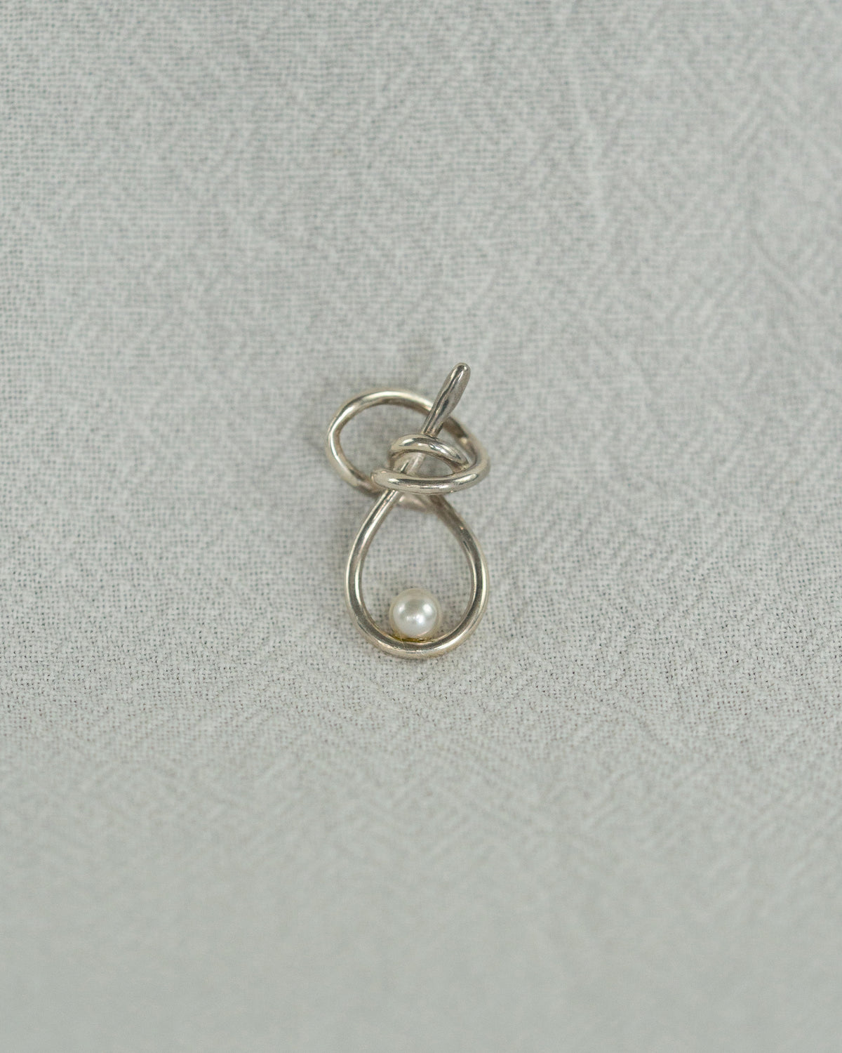 Tether Earrings#008